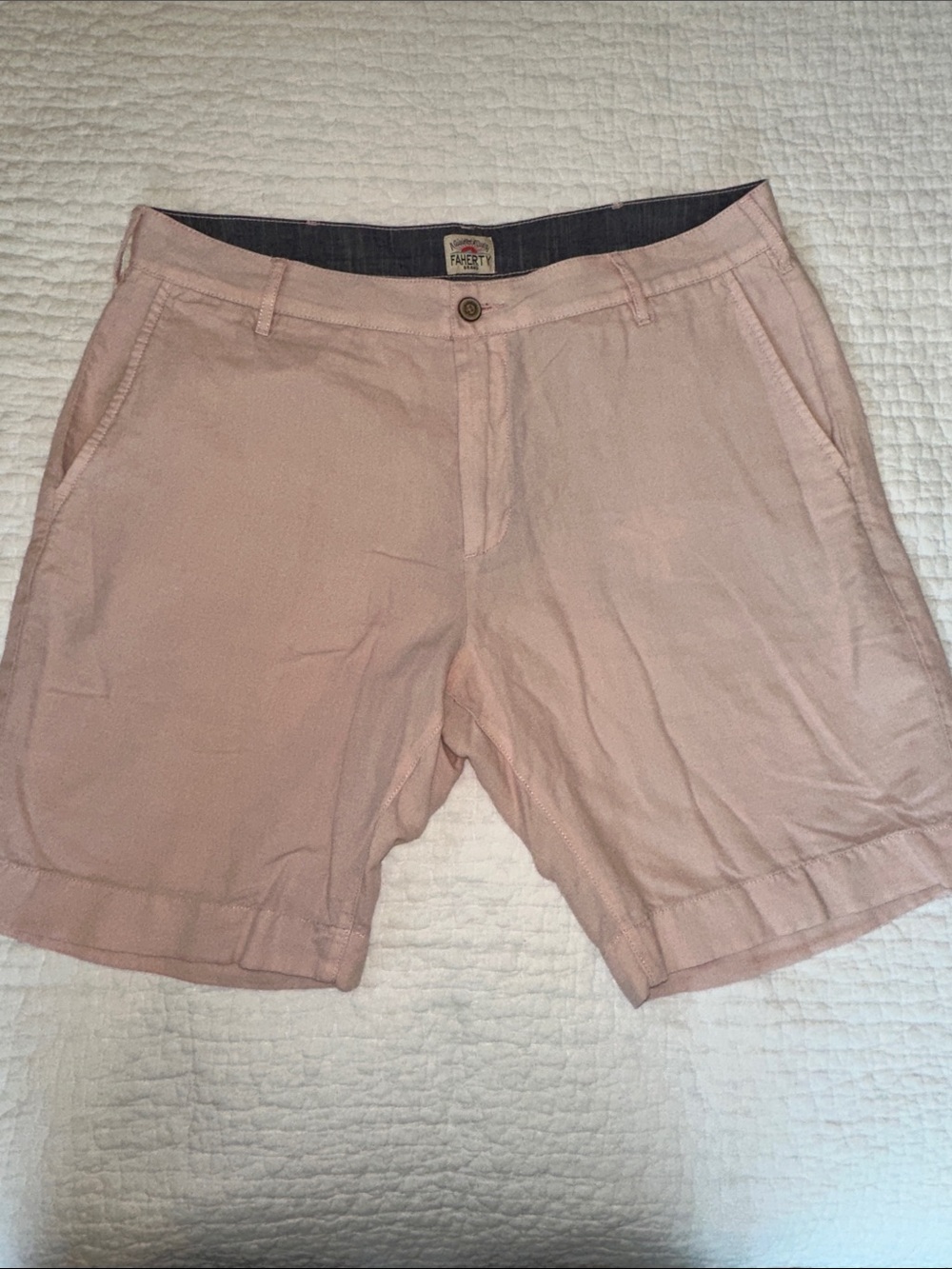 Faherty Men's Pink Lines/Cotton Blend Shorts; size 33